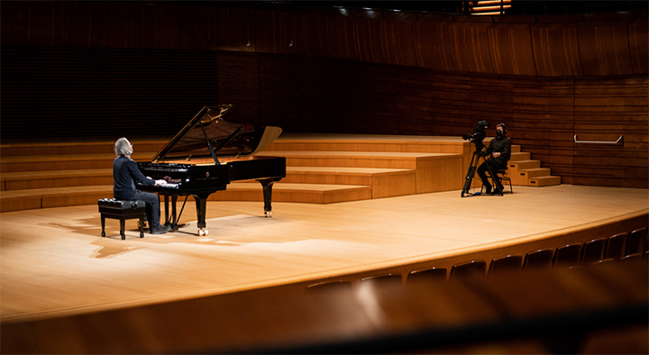 ショパン国際ピアノコンクール入賞者のコンサートをURSA Broadcastで撮影