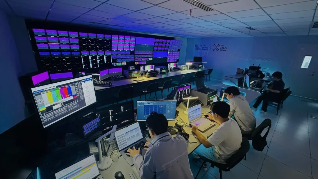 第12回ワールドゲームズ2025成都大会のメインビジュアル。EVSのライブ制作ソリューションを導入したスポーツ放送の事例紹介。